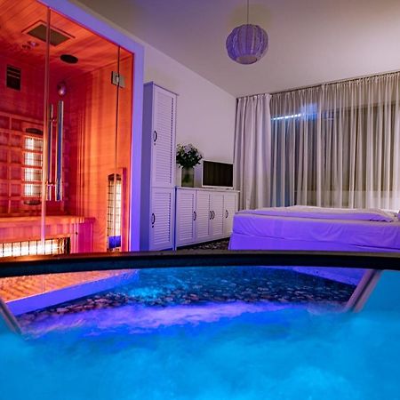 Apartament Rodzinny Beach Sauna&Jacuzzi Arka Medical Spa Колобжег Екстер'єр фото
