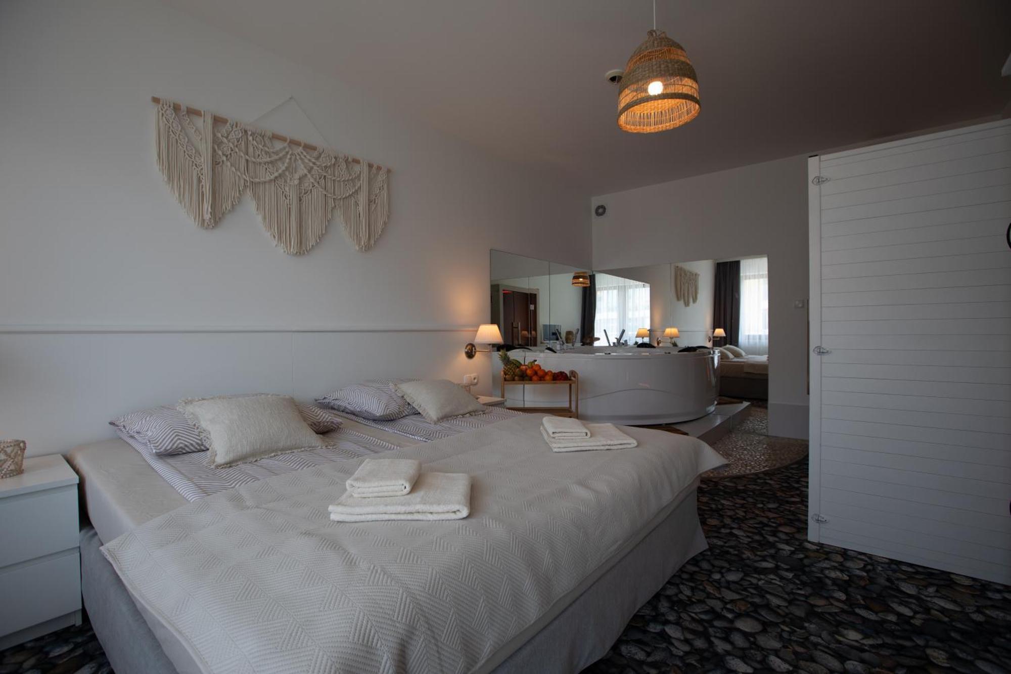 Apartament Rodzinny Beach Sauna&Jacuzzi Arka Medical Spa Колобжег Екстер'єр фото